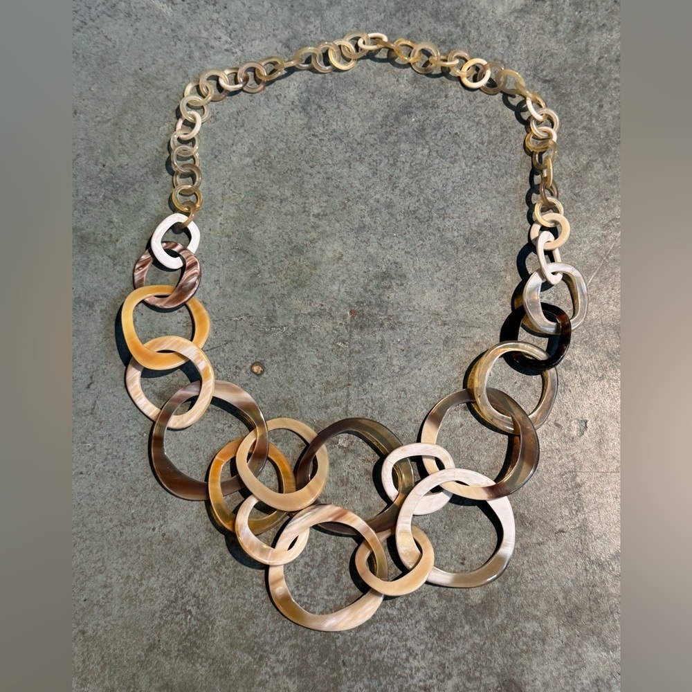 Elegantly Quirky Chain Link Statement Necklace in Brown and Tan (RARE)